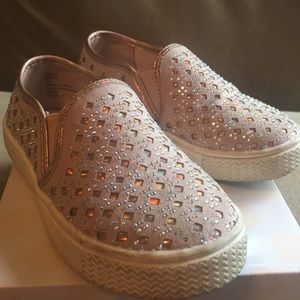 Rose gold sparkle slip on toddler girl’s size 9